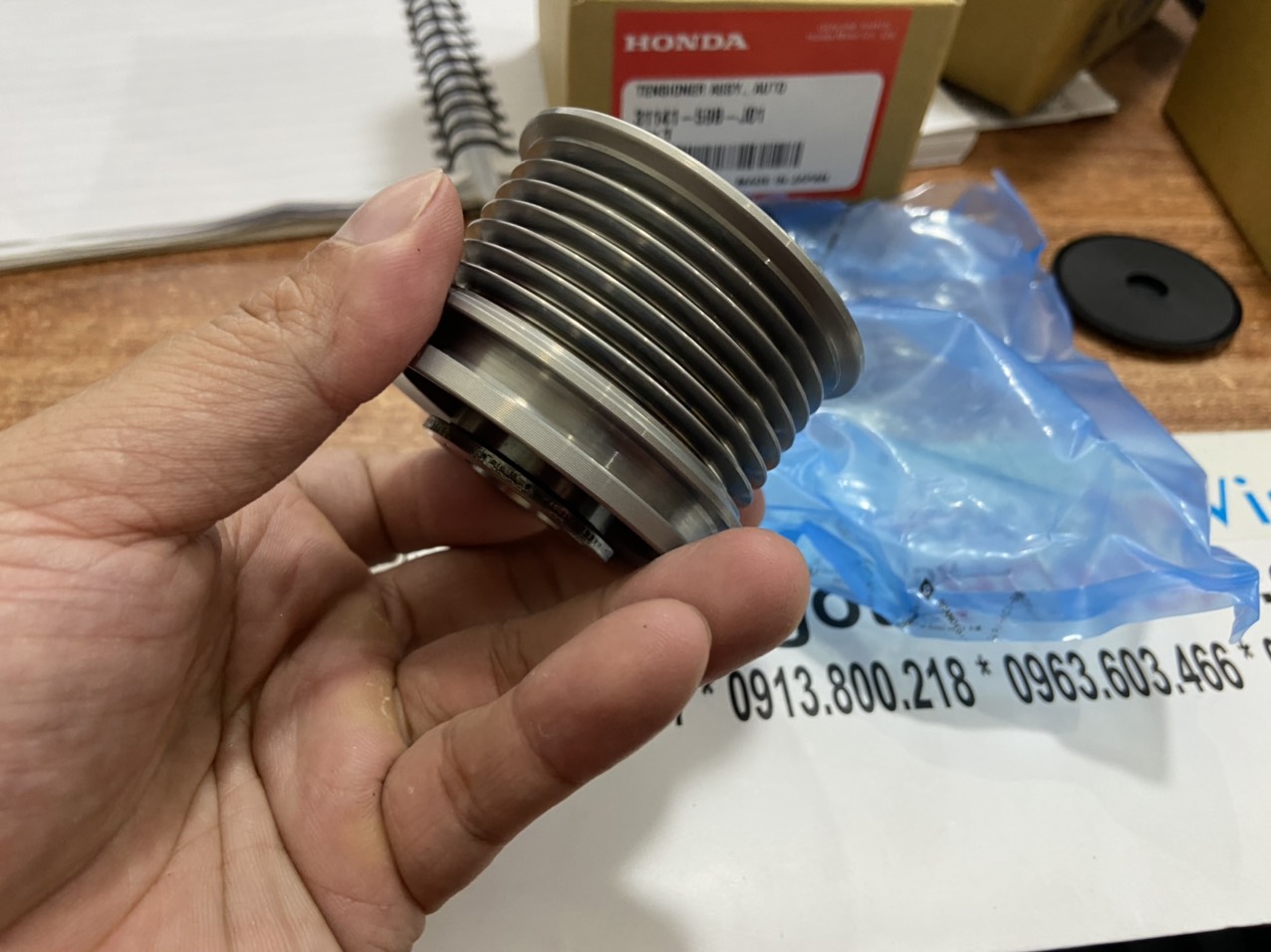 Puly đầu máy phát xe Honda HRV